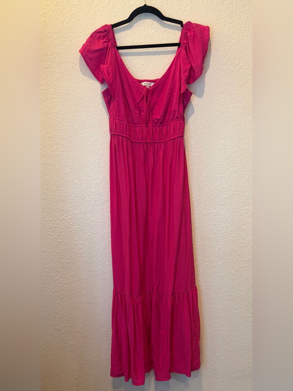 Nine West Vibrant Pink  Flutter Sleeve Max Dress With Ruffle Sleeves Size Medium